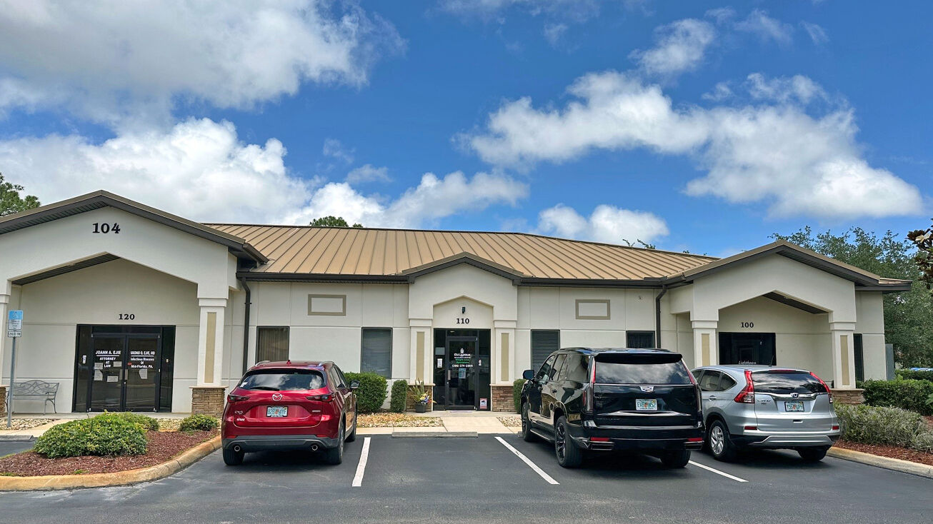 104 Lacosta Ln, Daytona Beach, FL 32114