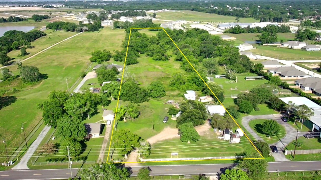 8345 Pool Hill Rd, Fulshear, TX 77441