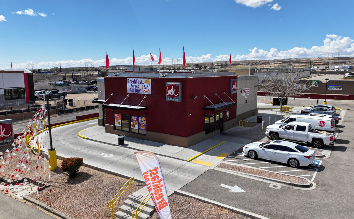 Pictures of Retail property located at 301 98th St NW, Albuquerque, NM 87121 for comps - image #1