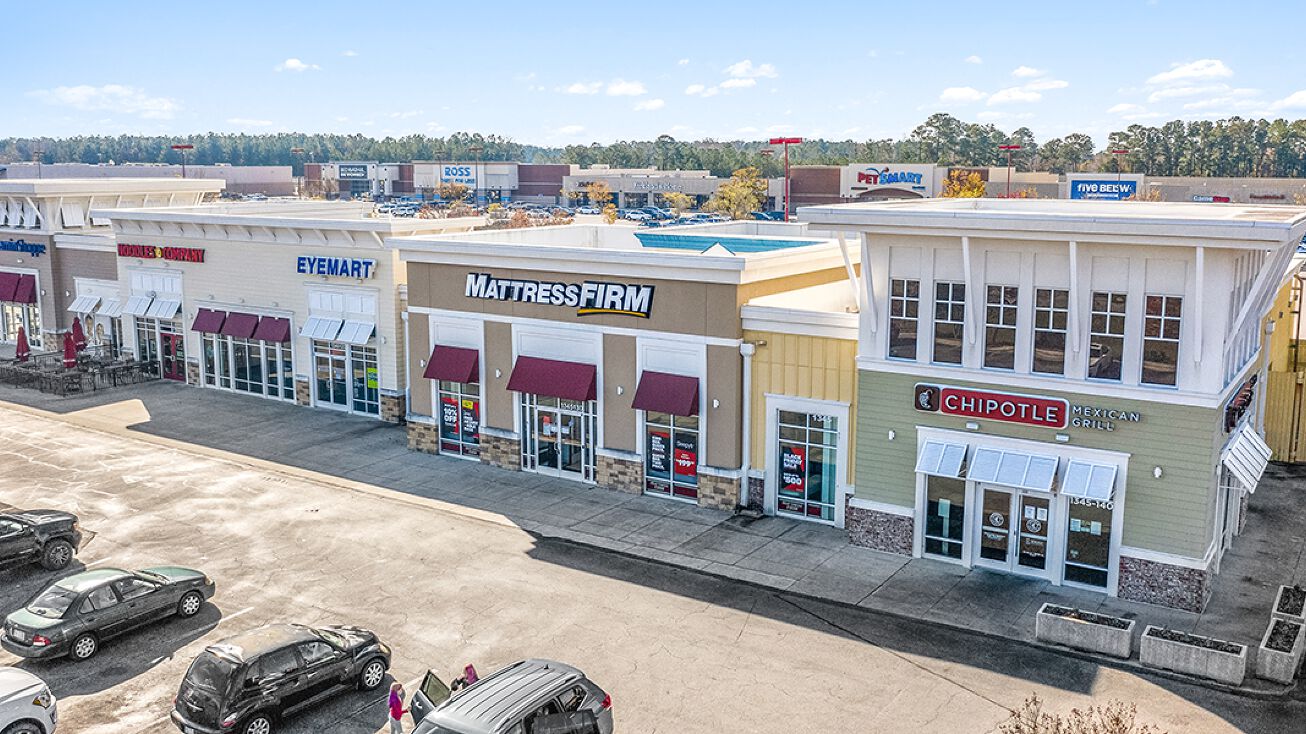 1345 Western Blvd, Jacksonville, NC 28546