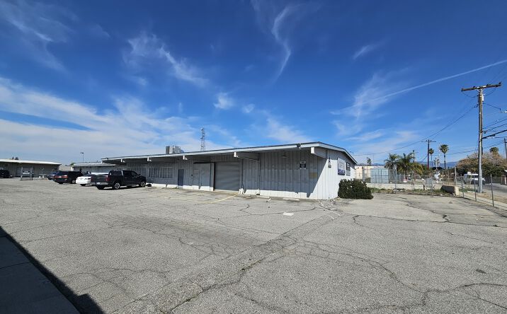 Pictures of Mixed Use property located at 300 S Sycamore Ave, Rialto, CA 92376 for sales - image #1