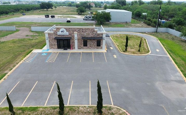 Pictures of Retail, Industrial property located at 8120 N Bentsen Palm Drive, Mission, TX 78574 for sales - image #1