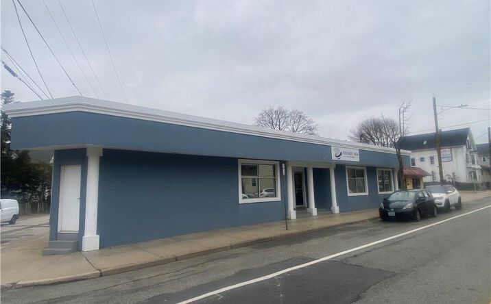 Pictures of Land, Retail, Office property located at 457 Smithfield Avenue, Pawtucket, RI 02860 for sales - image #1