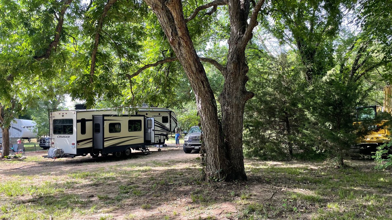 Pictures of Mobile Home Park, Multifamily property located at 1396 FM718, Aurora, TX 76078 for sales - image #1