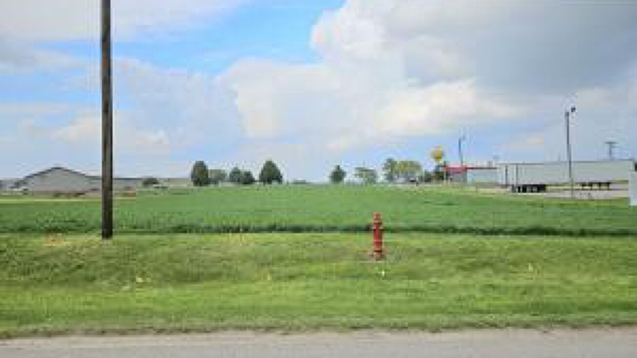 LOT 6 WEST 3RD STREET, Wilton, IA 52778 | Crexi.com