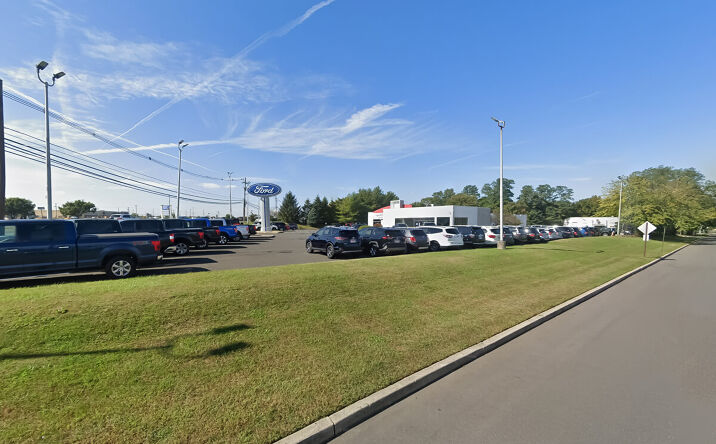 Pictures of Retail, Office, Industrial property located at 67 Route 36 Westbound, Eatontown, NJ 07724 for sales - image #1