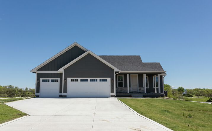Pictures of Land property located at 7683 86th Lane, Indianola, IA 50125 for sales - image #1