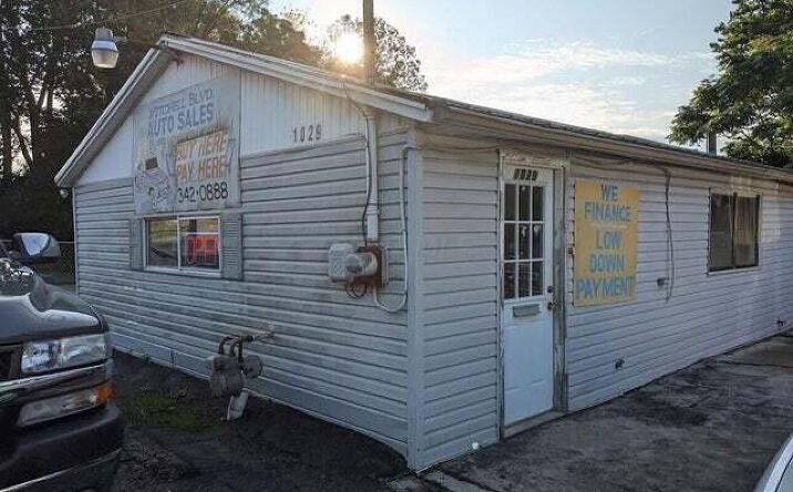 Pictures of Mixed Use property located at 1029 Mitchell Boulevard, Springfield, OH 45503 for sales - image #1