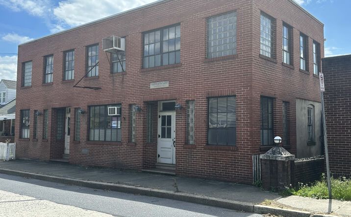 Pictures of Industrial, Multifamily property located at 324 Washington St, Walnutport, PA 18088 for sales - image #1