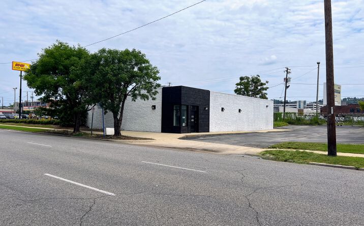 Pictures of Retail property located at 2313 4th Ave S, Birmingham, AL 35233 for sales - image #1
