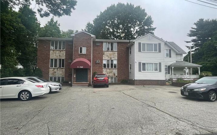 The Heart of the City: Uncovering the Story of Woonasquatucket Avenue