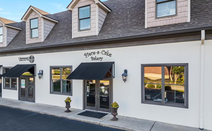 Pictures of Business for Sale, Mixed Use, Retail property located at 9298 Apison Pike, Ooltewah, TN 37363 for sales - image #1