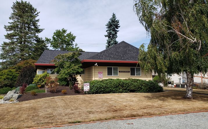 Pictures of Office property located at 1500 E Broadway, Mount Vernon, WA 98274 for comps - image #1