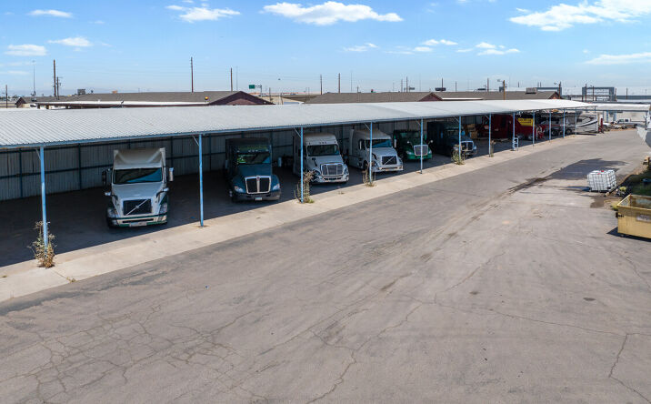 Pictures of Industrial, Land, Mixed Use property located at 1549 S 59th Ave, Phoenix, AZ 85043 for comps - image #1