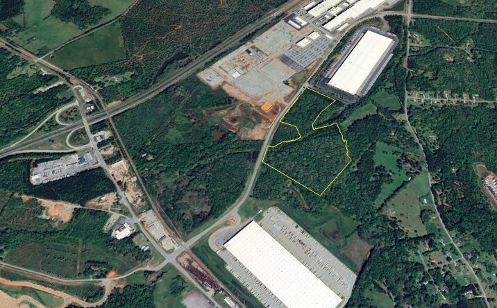 Pictures of Land property located at Steve Reynolds Industrial Pkwy, Commerce, GA 30529 for sales - image #1