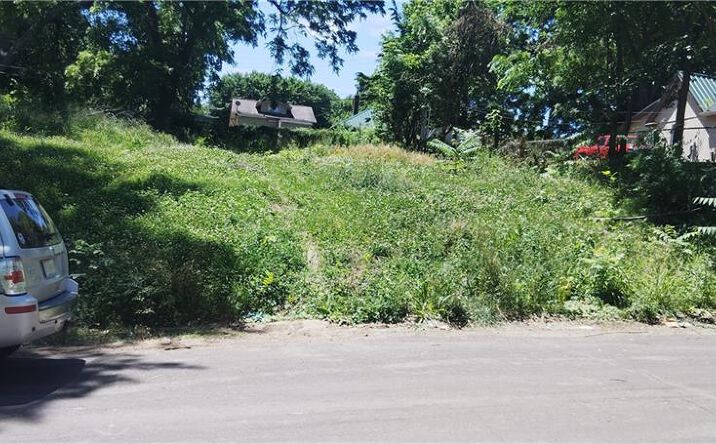 Pictures of Land property located at 8911 E Smart Avenue, Independence, MO 64053 for sales - image #1