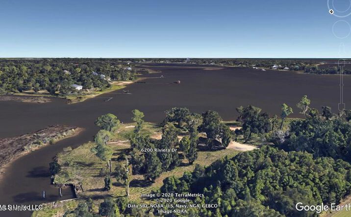 Pictures of Land property located at 6200 Riviera Drive, Biloxi, MS 39532 for sales - image #1