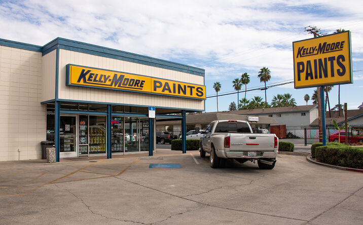 Pictures of Retail property located at 1004 McHenry Avenue, Modesto, CA 95350 for comps - image #1