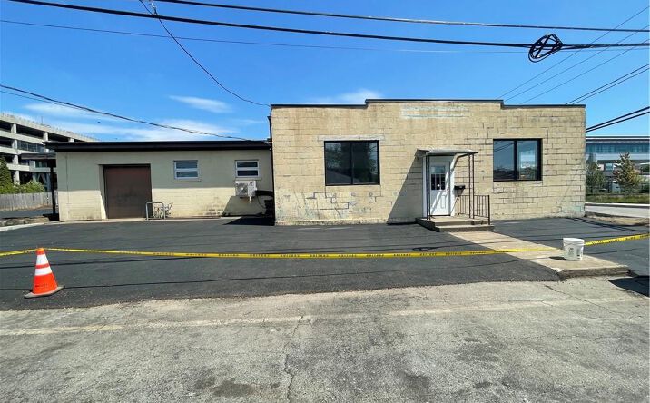 image of property at 45 FULLERTON RD Warwick RI 02886-1421