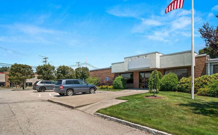 image of property at 1170 PONTIAC AVENUE UNIT 1 Cranston RI 02920