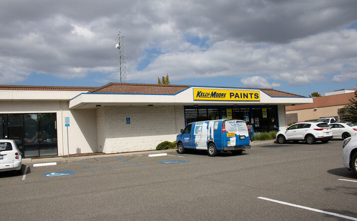 Pictures of Retail property located at 480 Rohnert Park Expressway, Rohnert Park, CA 94928 for comps - image #1