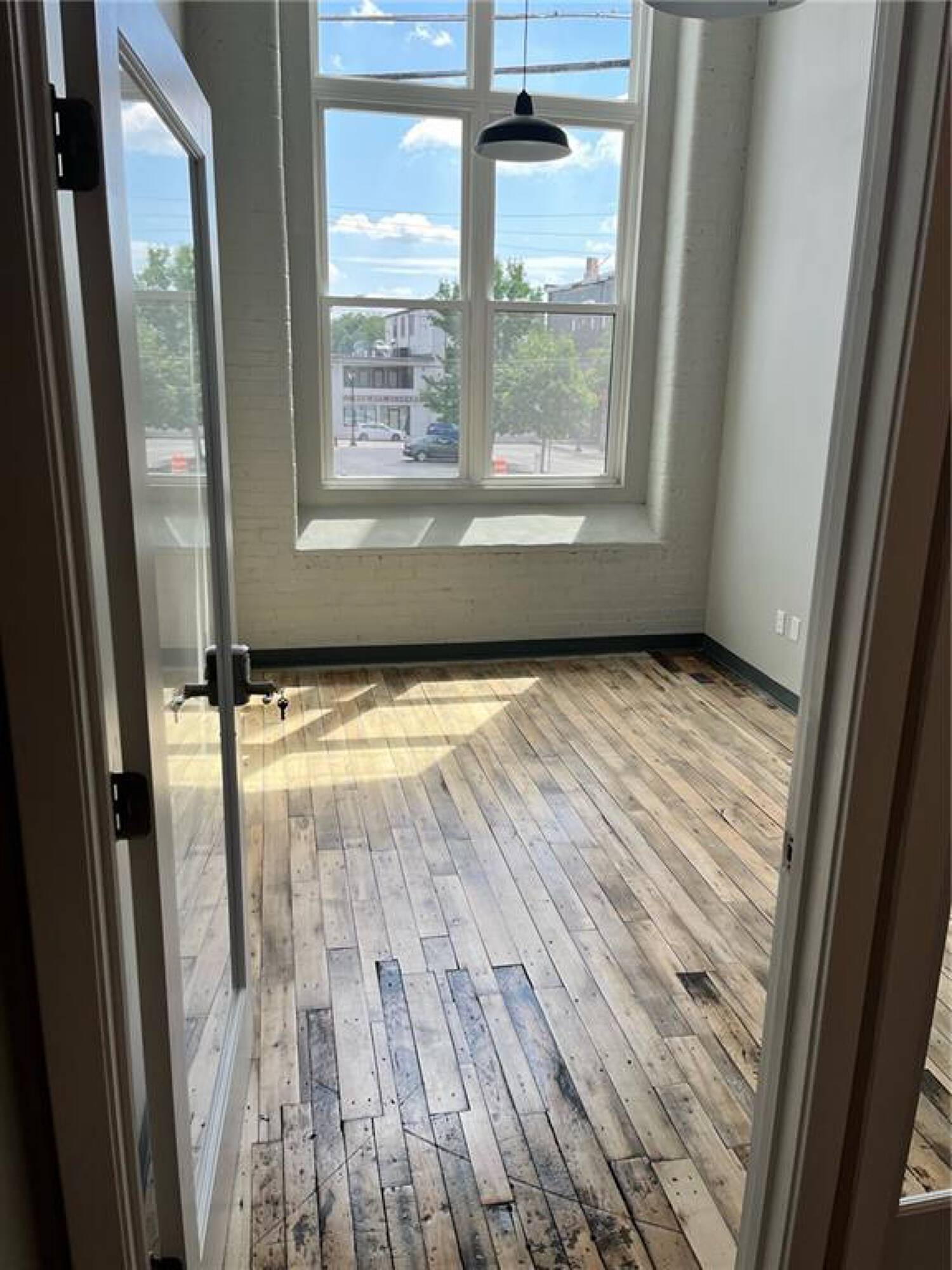 43 NE Railroad St,Unit 101, Woonsocket, RI 02895