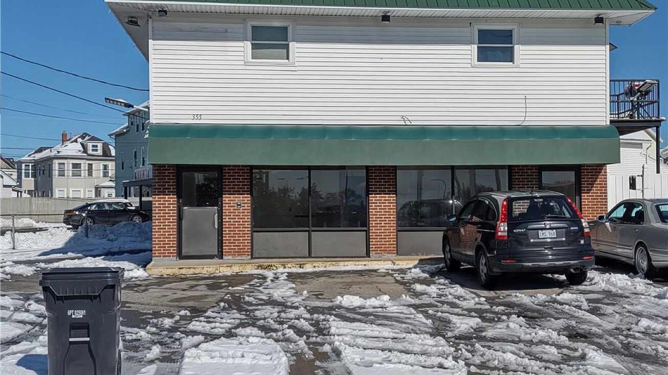 355 FOUNTAIN Street UNIT 1st, Pawtucket, RI 02860