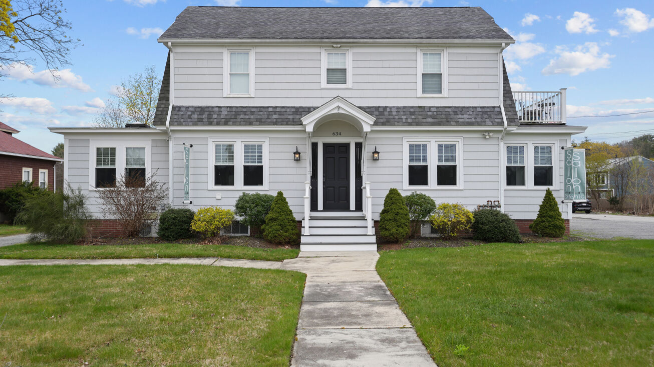 634 Putnam Pike, Smithfield, RI 02828