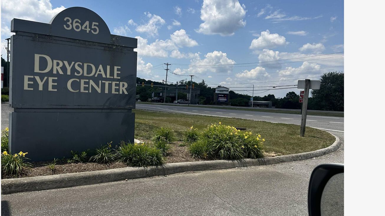 Pictures of Office, Retail property located at 3645 S Main St, Blacksburg, VA 24060 for sales - image #1