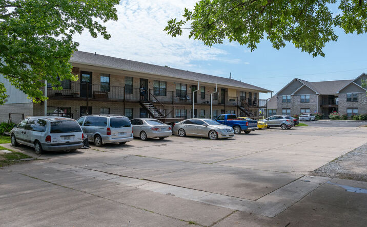Pictures of Multifamily property located at 1400 Jacobs Ave, Fort Smith, AR 72908 for sales - image #1