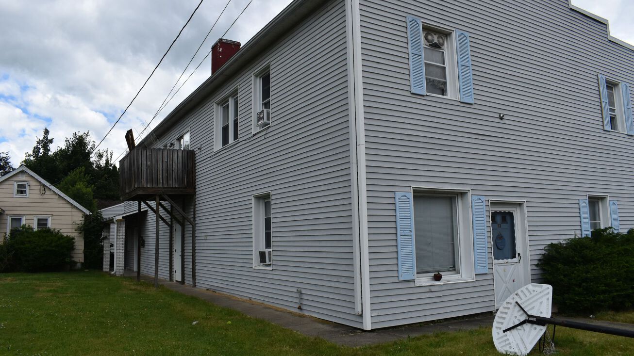 13 S Knight Ave, Endicott, NY 13760