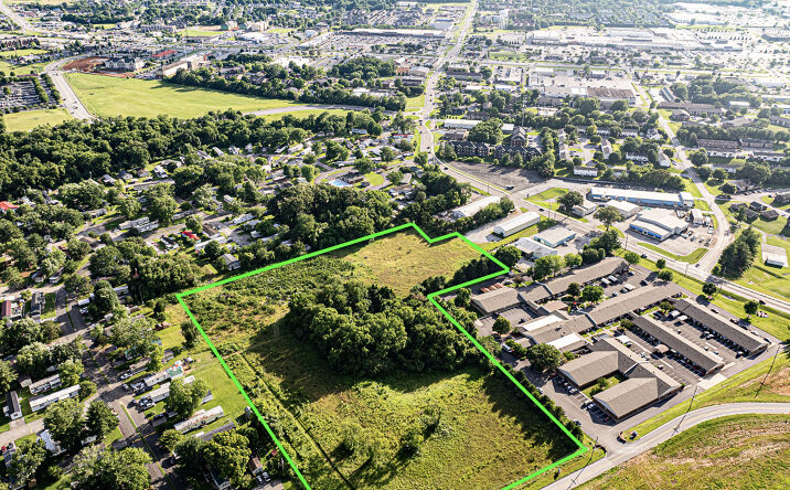Pictures of Multifamily property located at Middle Bridge Rd, Bowling Green, KY 42103 for sales - image #1