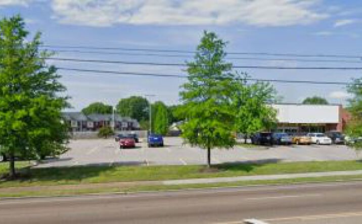 Pictures of Retail property located at 2877 Lamar Ave, Memphis, TN 38114 for sales - image #1