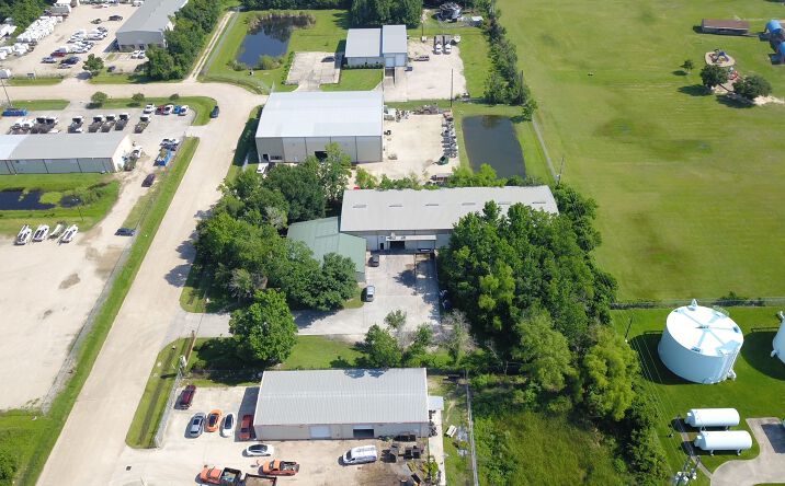 Pictures of Industrial property located at 13610 Rankin Cir E, Houston, TX 77073 for sales - image #1