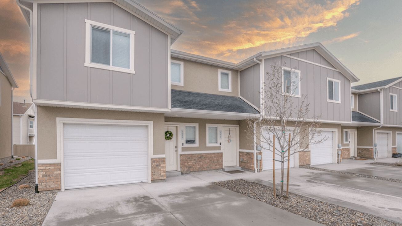 7337 Laxey St, Magna, UT 84044