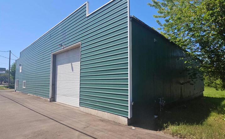 Pictures of Industrial property located at 6246 Pacific Blvd SW, Albany, OR 97321 for sales - image #1