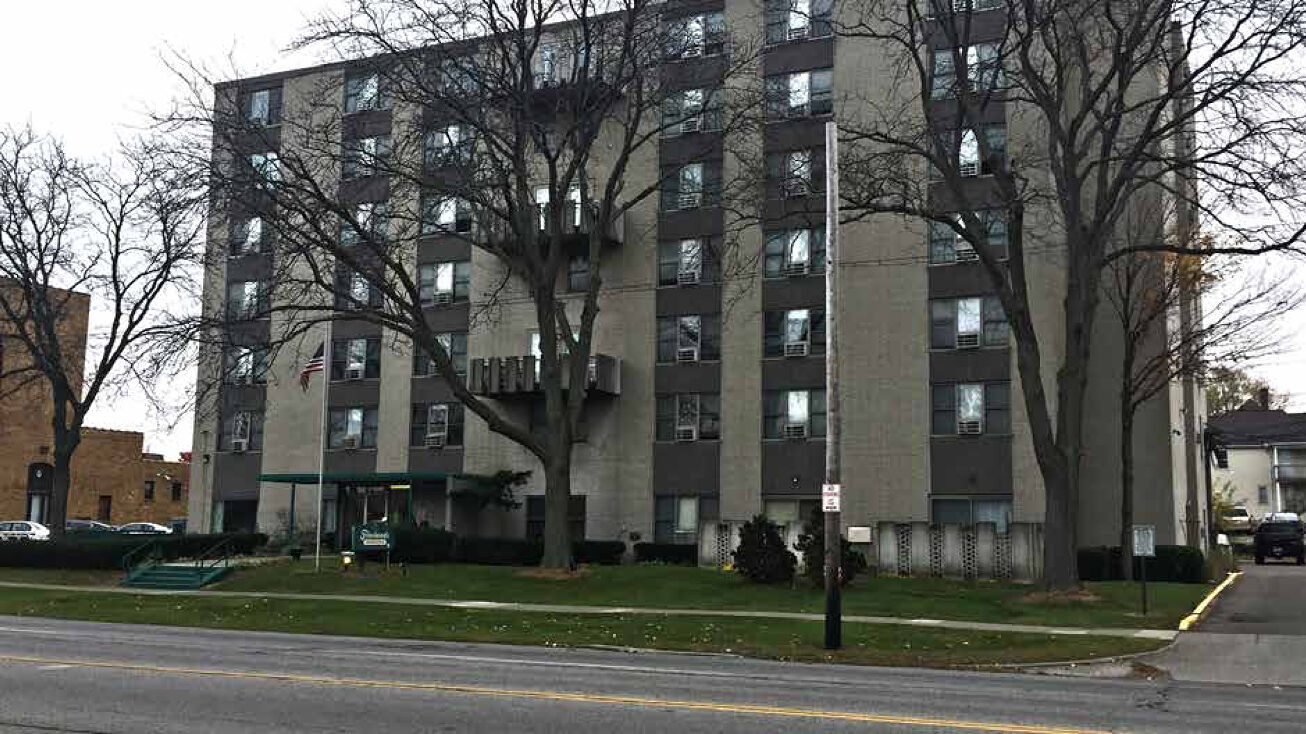 1025 West Erie Avenue, Lorain, OH 44052