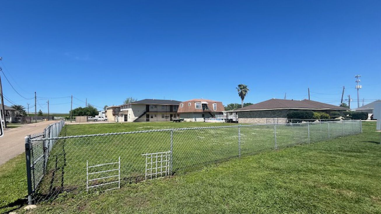 309 Live Oak St, Metairie, LA 70005