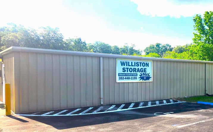 Pictures of Self Storage property located at 507 SE 6th St, Williston, FL 32696, 419 SE 6th St, Williston, FL 32696 for sales - image #1