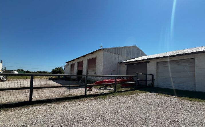 Pictures of Industrial property located at 501 W Hwy 199, Springtown, TX 76082 for sales - image #1