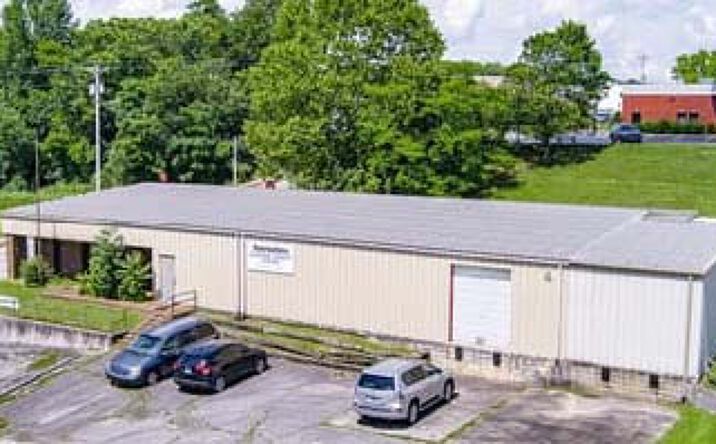 Pictures of Industrial property located at 107 Oak St, Livingston, TN 38570 for sales - image #1