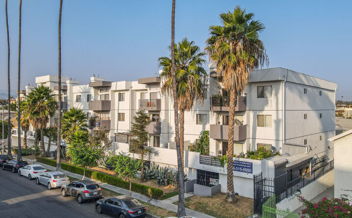 Pictures of Multifamily property located at 130 S Alexandria Ave, Los Angeles, CA 90004 for sales - image #1