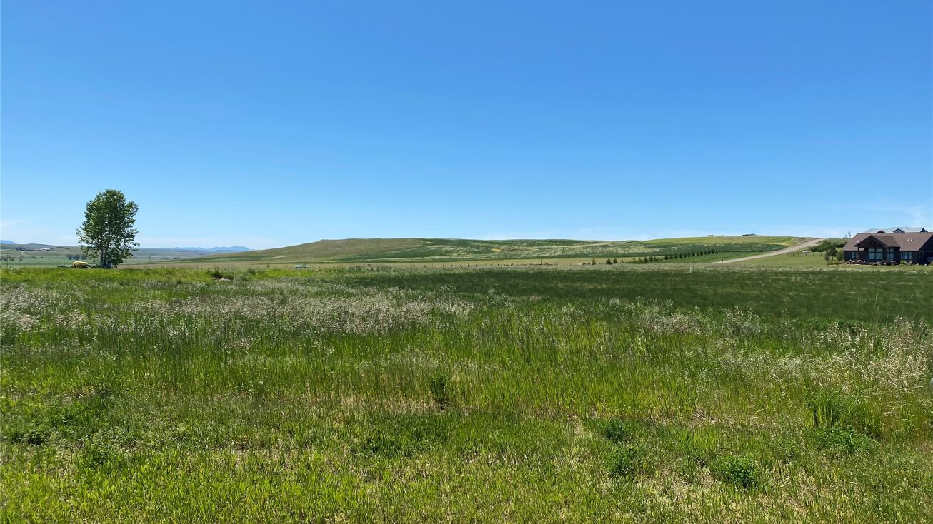 66 Cobblestone Lane, Great Falls, MT 59405