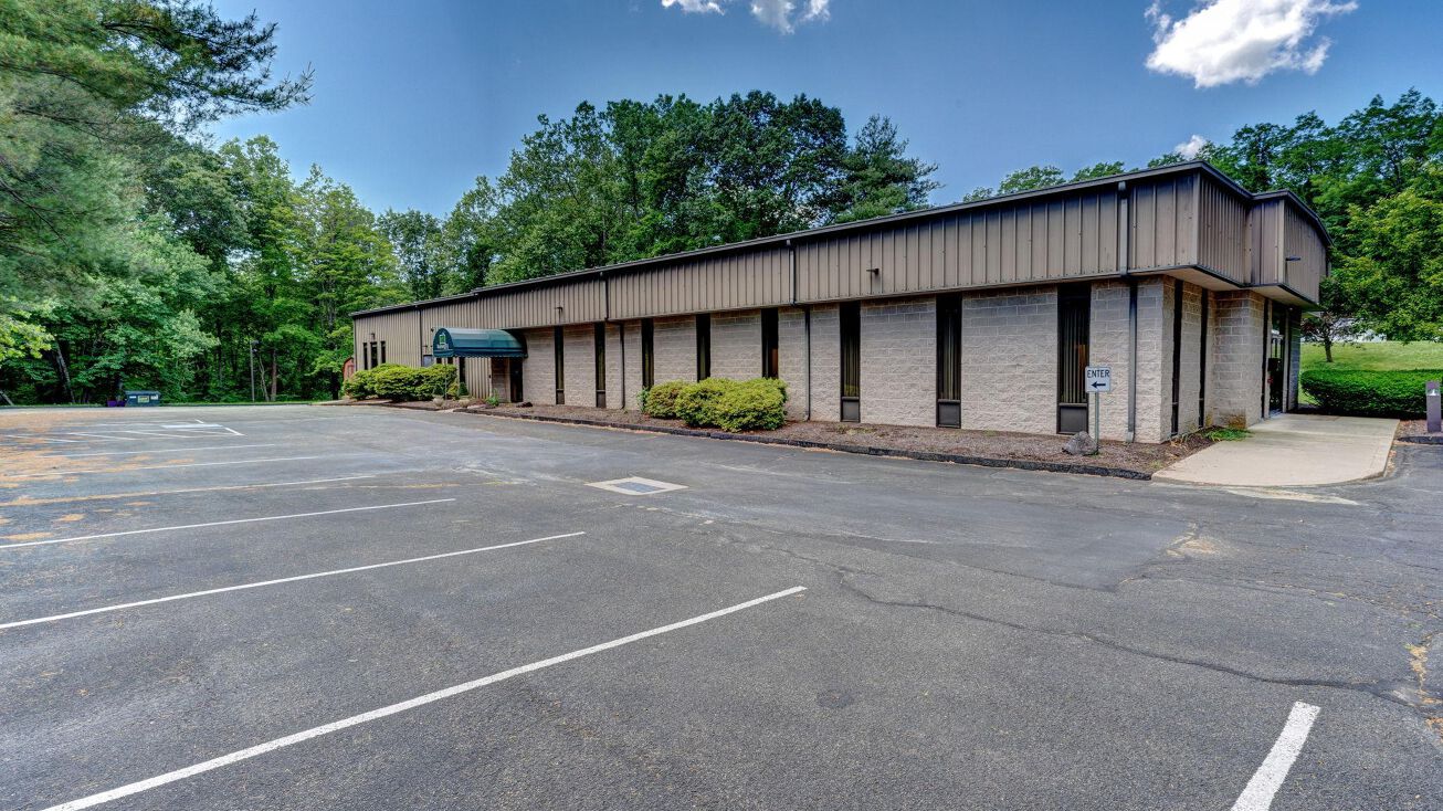 Pictures of Special Purpose, Industrial, Land property located at 9 Eastview Drive, Farmington, CT 06032 for sales - image #1