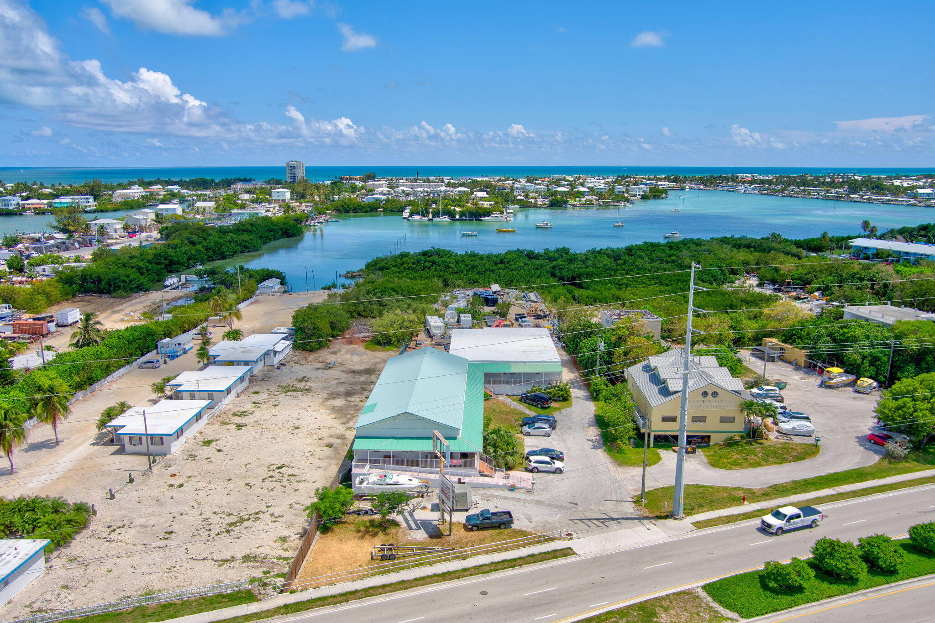 13371 Overseas Hwy, Marathon, FL 33050