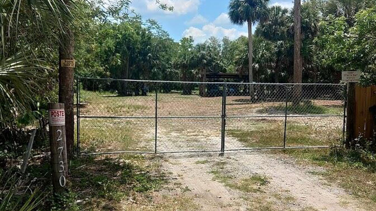 2730 Withlacoochee Point, Geneva, FL 32732