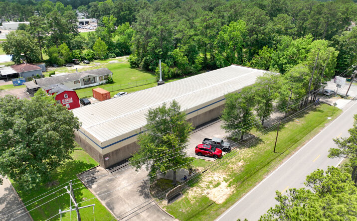 Pictures of Industrial property located at 100 Hilbig Rd, Conroe, TX 77301 for sales - image #1