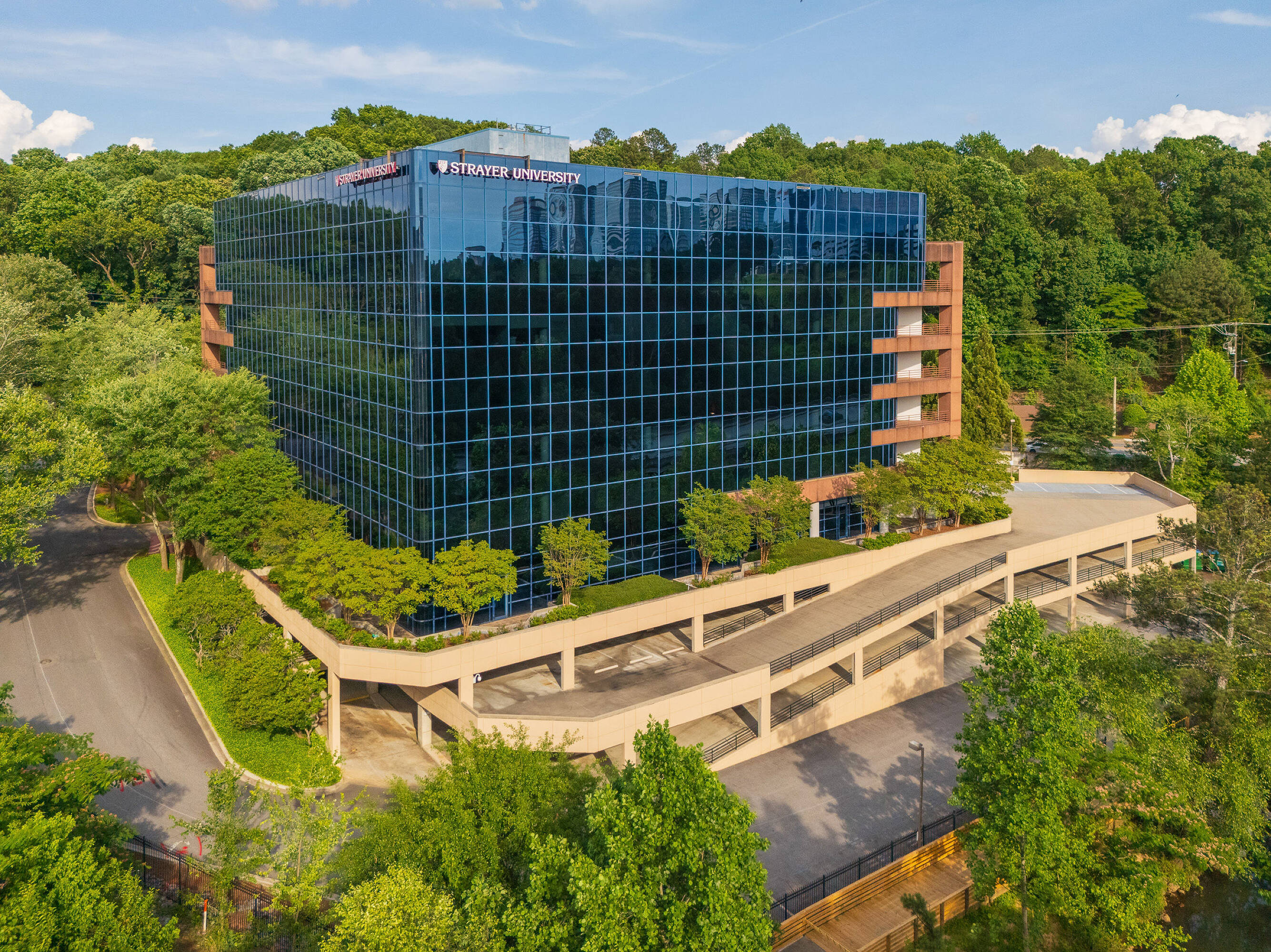 3101 TOWERCREEK PKWY SE Atlanta GA 30339-3256 APN: 17-1011-0