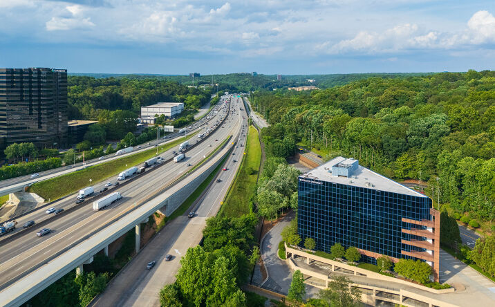 image of property at 3101 TOWERCREEK PKWY SE Atlanta GA 30339-3256