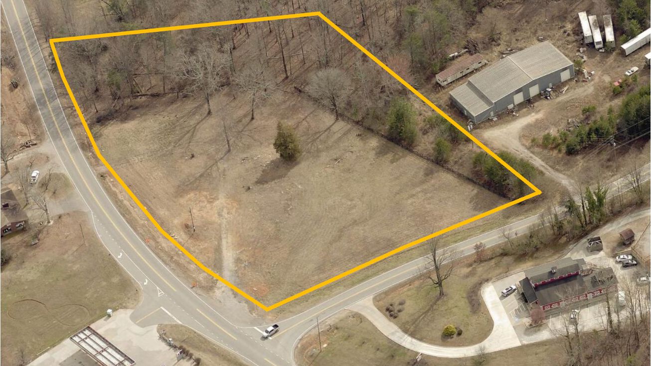 6920 S Chestatee St, Dahlonega, GA 30533